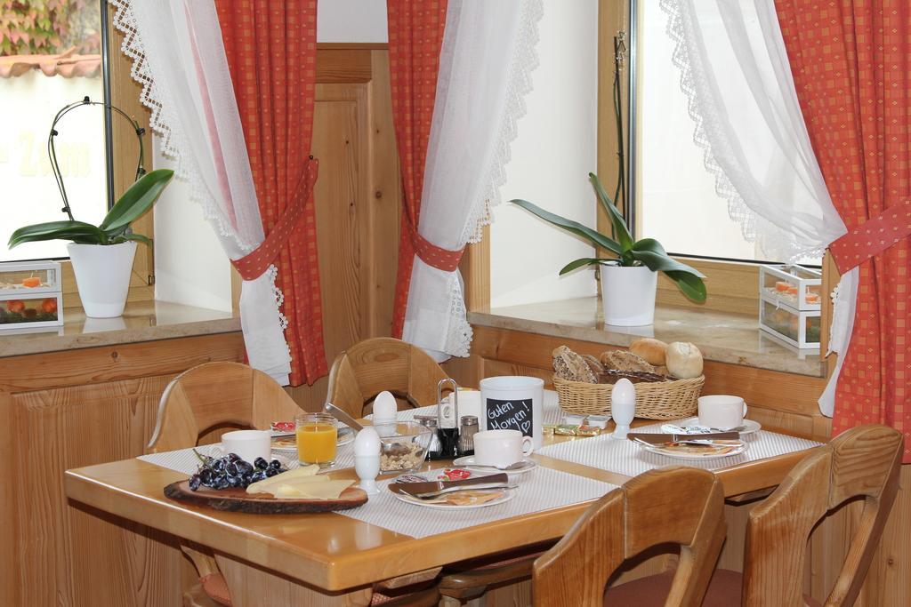 Brotzeit-Stadl Gbr Hotel Bad Staffelstein Buitenkant foto